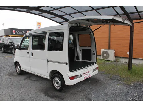 Daihatsu Hijet Cargo