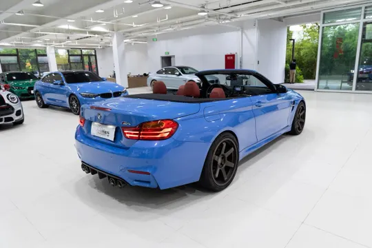BMW M4