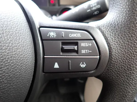 Honda N-BOX Joy