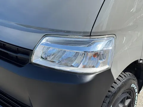 Toyota TownAce Van
