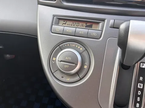 Daihatsu Sonica