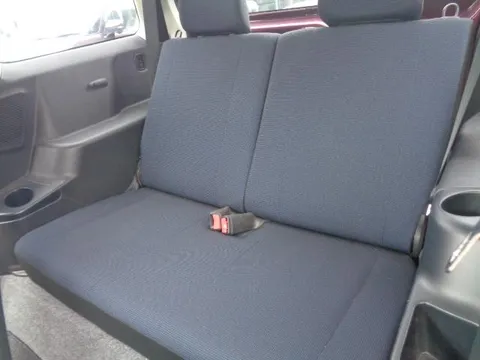 Nissan KIX