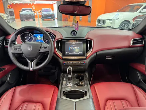 Maserati Ghibli