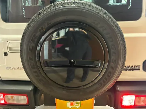 Suzuki Jimny Nomade