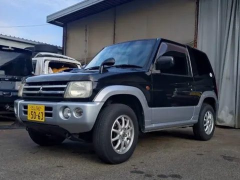 Mitsubishi Pajero Mini