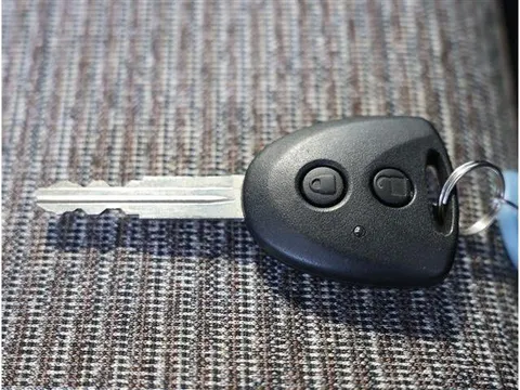 Daihatsu Mira Tocot
