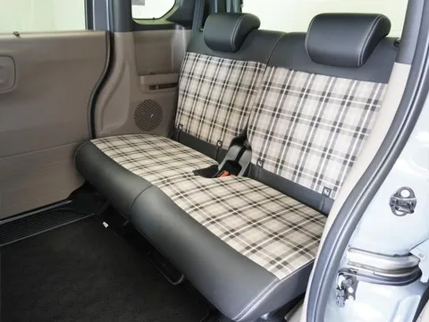 Honda N-BOX Joy