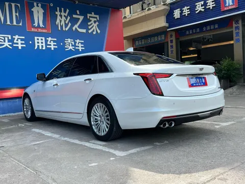 Cadillac CT6