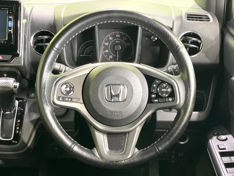 Honda N-WGN Custom