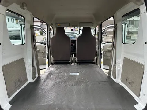 Nissan Clipper