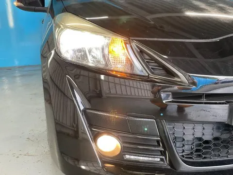 Toyota Yaris (Vitz)