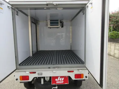 Nissan Clipper Truck