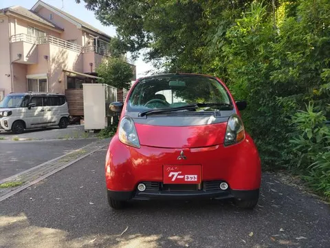 Mitsubishi I