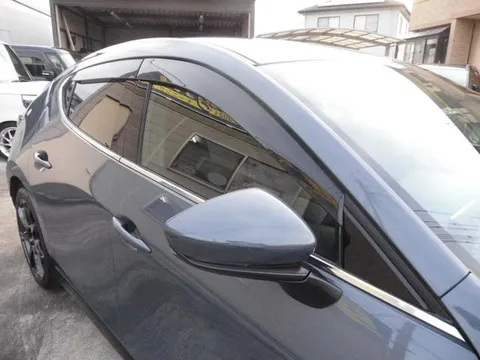Mazda MAZDA3 Fastback