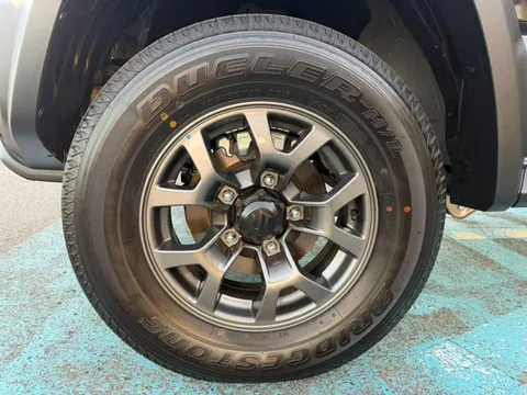 Suzuki Jimny Nomade