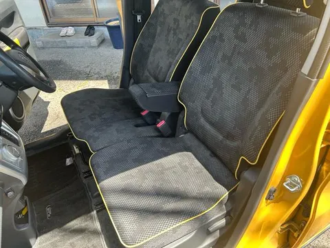 Mazda Flair Crossover