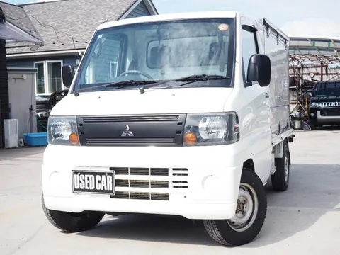 Mitsubishi Minicab Truck