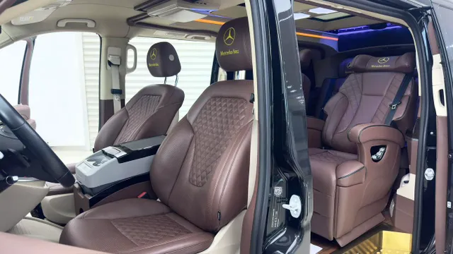 Mercedes-Benz V-Class