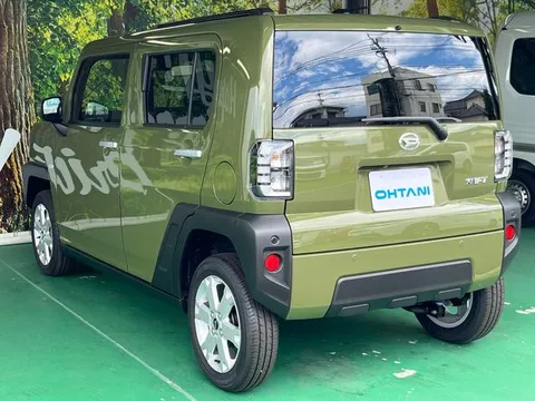 Daihatsu Taft