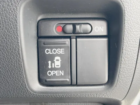 Honda N-BOX+ Custom
