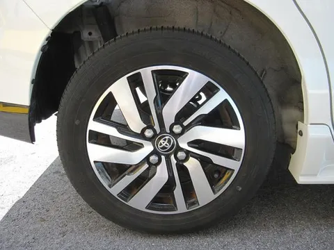 Toyota Tank