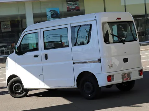 Nissan Clipper