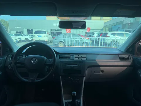 Skoda Rapid