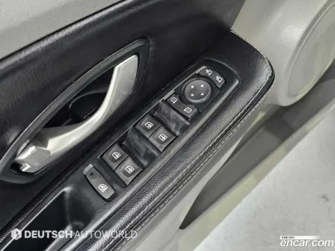 Renault SM3