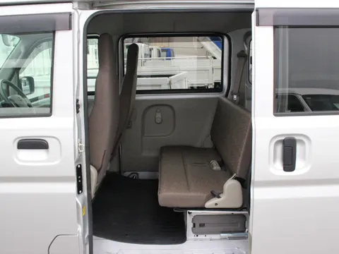 Nissan Clipper