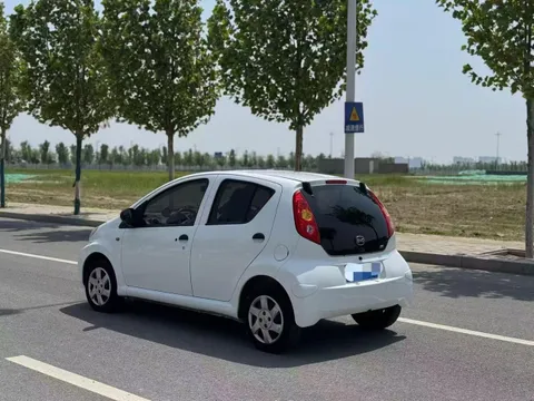 BYD F0