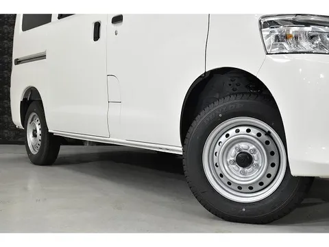 Toyota TownAce Van