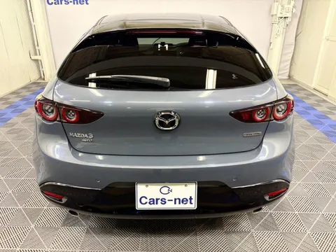 Mazda MAZDA3 Fastback