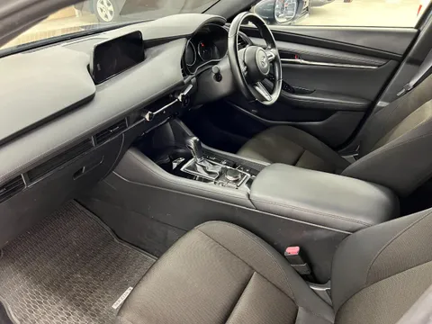 Mazda MAZDA3 Fastback