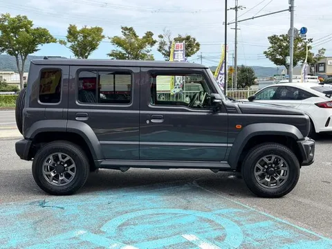 Suzuki Jimny Nomade