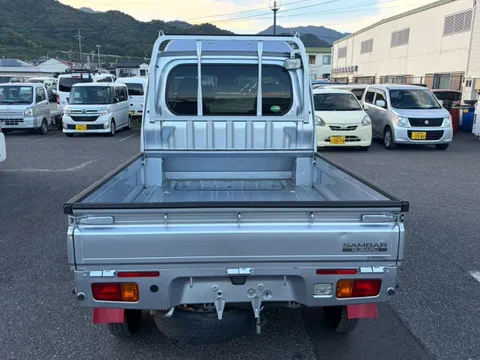 Subaru Sambar Truck