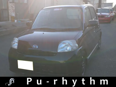 Daihatsu Esse