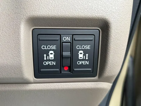 Honda N-BOX Joy