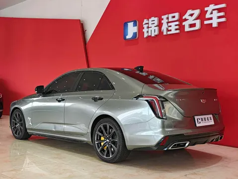 Cadillac CT4