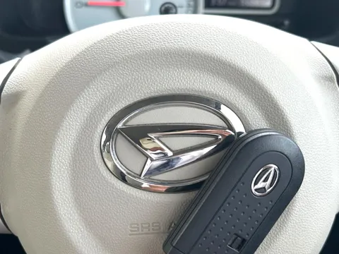 Daihatsu Mira Tocot