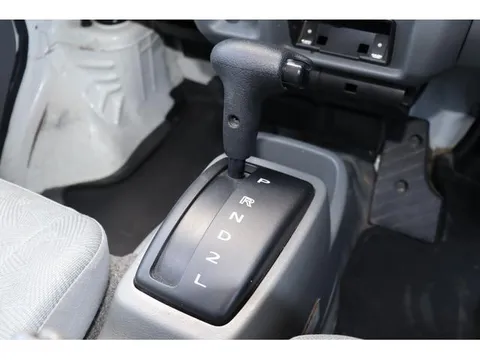 Mitsubishi Minicab Van