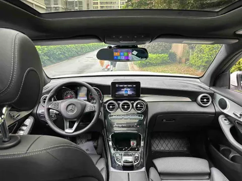 Mercedes-Benz Mercedes-Benz GLC