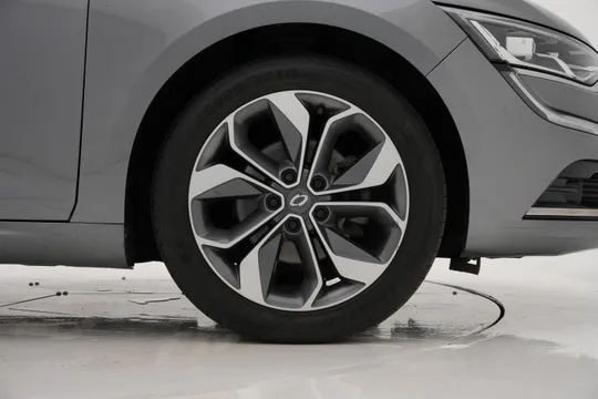 Renault Talisman (SM6)