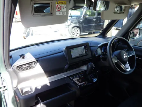Mitsubishi Delica Mini
