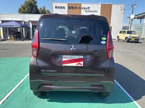 Mitsubishi eK Wagon
