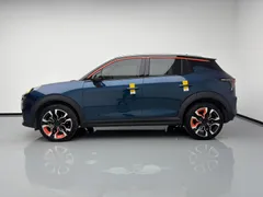 Lynk & Co Lynk & Co 06
