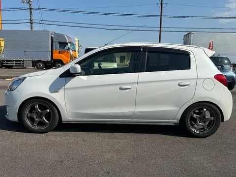 Mitsubishi Mirage