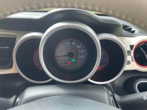 Honda N-BOX Slash