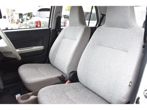 Daihatsu Mira Tocot