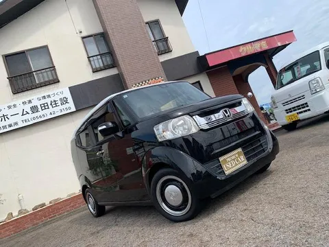 Honda N-BOX Slash