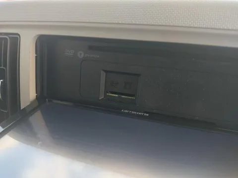 Daihatsu Mira Tocot